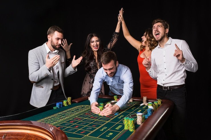 Studio live-dealer VIP Roulette ahli slot dengan multi-camera profesional dan dealer berpengalaman